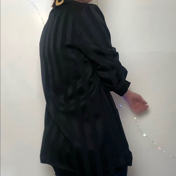 Vintage Black Striped Blazer - Picture 2 of 3